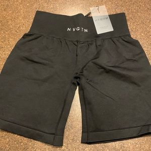 NVGTN Black solid seemless shorts
